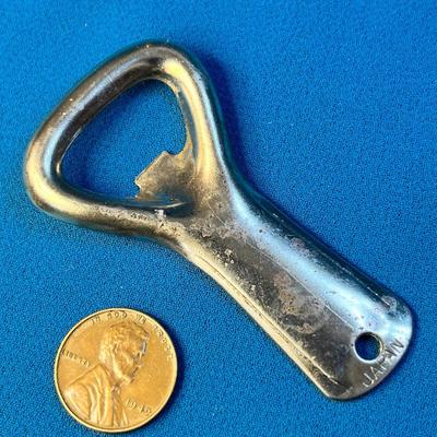 SIMPLE METAL BOTTLE OPENER KEY CHAIN FOB