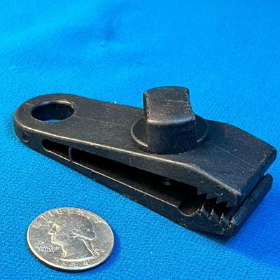 THUMBSCREW CLAMP GRABBER