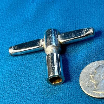 1/4â€ CLOCK KEY