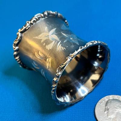SILVER PLATED VICTORIAN ERA FANCY NAPKIN RING