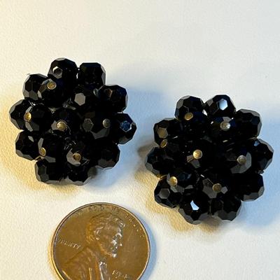 VINTAGE BLACK GLASS FACETED BEAD BUTTON STYLE EARRINGS