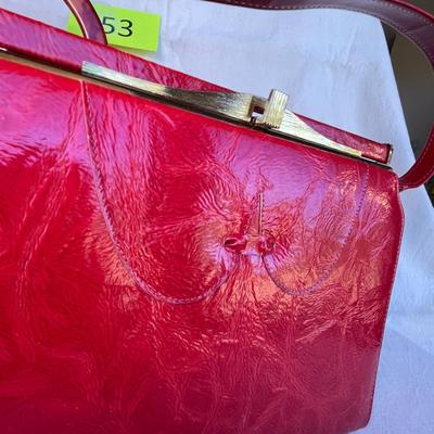2 Great vintage purses