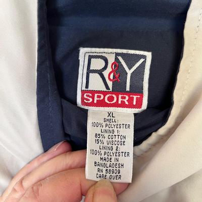 Lot of 2 men's jackets
