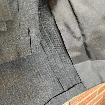 Gray Men's Suit, standard cut