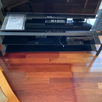 AB1361 COMPLETE 46" Sharp Aquos TV, DVD, VHS, Player and Black Glass Stand