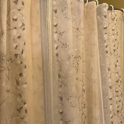 AB1375 Bathroom Shower Curtain, Towels, Rug , Waste-can, Soap Dishes , and more