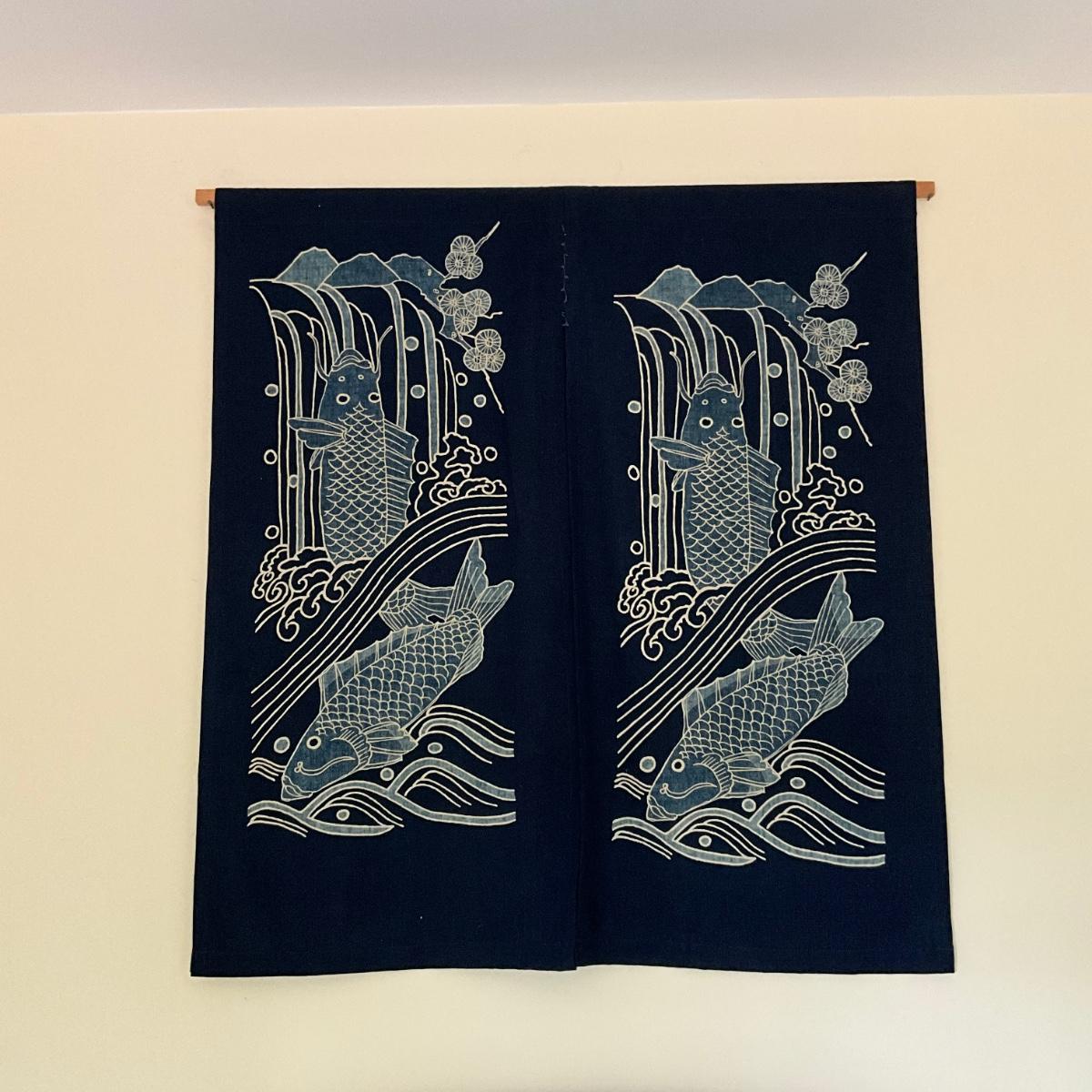 AB1377 Pair of Japanese Silk Screen Wall Hanging with Koi Fish