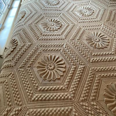AB1385 Beautiful Pair of Antique Hand Crocheted Raised Sunflower/Popcorn Ecru Bedspreads