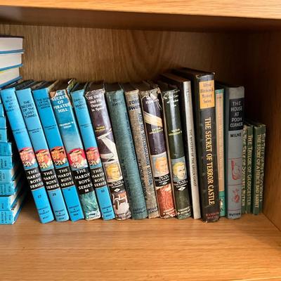 AB1395 Vintage 1966 Hardy Boys Books & 1956 Tom Swift and more