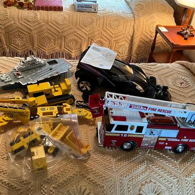 AB1406 Lot of Tonka Trucks and Radio Shack Remote control Car