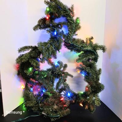 LEDs Light Artificial Green Garland