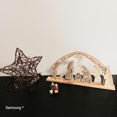 Nativity Set & Star Tree