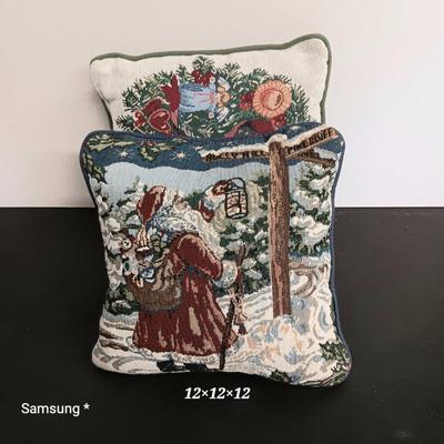 Santa Christmas Wreath Throw Pillow