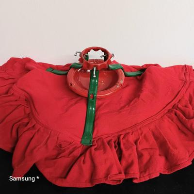 Tree stand & Tree Skirt