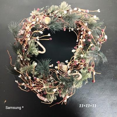 Christmas Pine Cones & Lighted tree topper