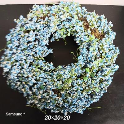 Classic Gypsophila Wreath