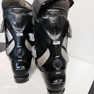 Soloman Adult Ski Boots 13.5