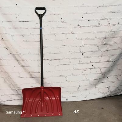 Mountain Mover Snow Shovel