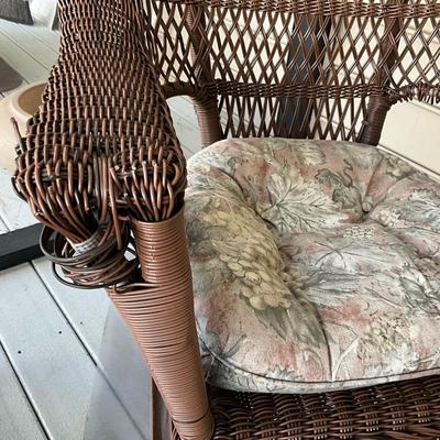 O1439 Set of Three Resin Dark Brown Wicker Furniture (AS-IS)
