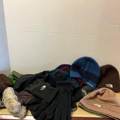 MDR1465 Large lot of Unisex Gloves and North Face Hats