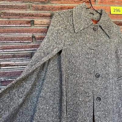 Woman's cape