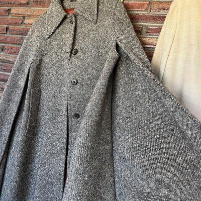 Woman's cape