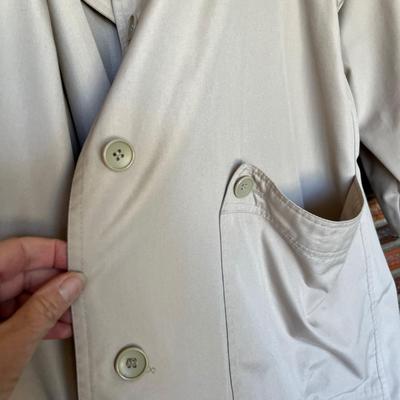 2 women's jackets