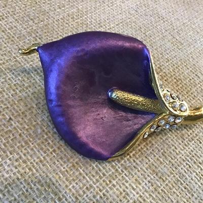 Beautiful Purple Floral Pin