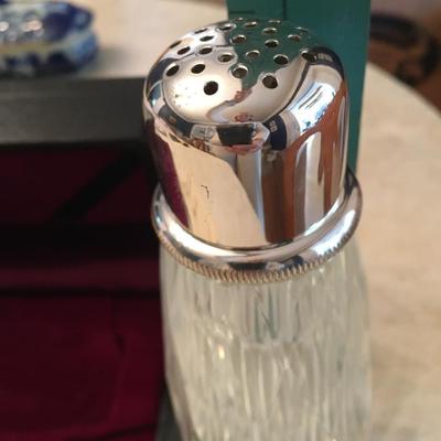 Post House leaded crystal shaker