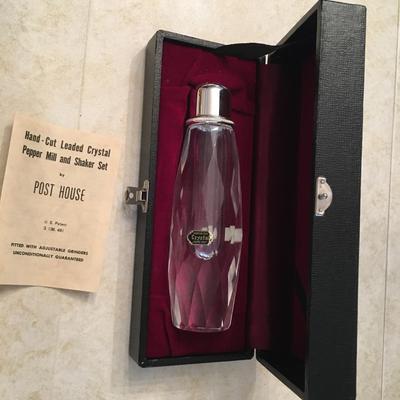 Post House leaded crystal shaker