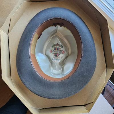 Vintage Embassy Club Hat Size 7 3/8ths Fedora and Box!