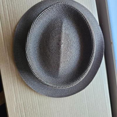 Vintage straw Fedora Hat, Size 7 3/8s Milan Disney Hats and Box!