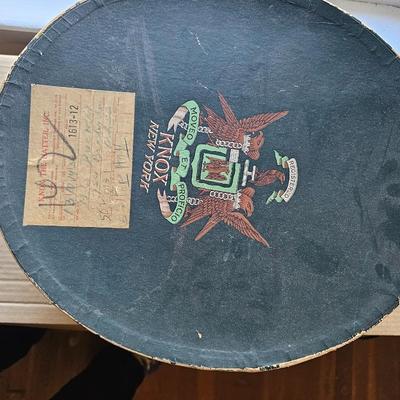 Vintage Dobbs Top Hat Fifth Avenue NY  7 3/8 and Knox Hat box!