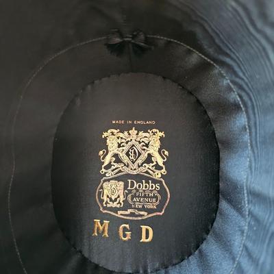 Vintage Dobbs Top Hat Fifth Avenue NY  7 3/8 and Knox Hat box!