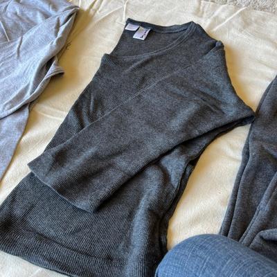 Men's work out clothes