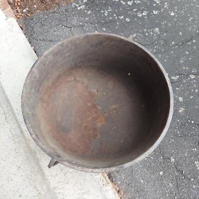 Cast Iron Scalding Pot Cauldron (G-BBL)