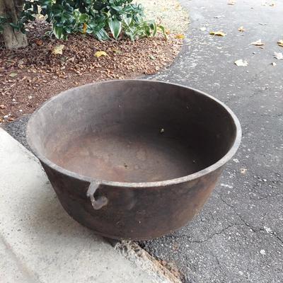 Cast Iron Scalding Pot Cauldron (G-BBL)