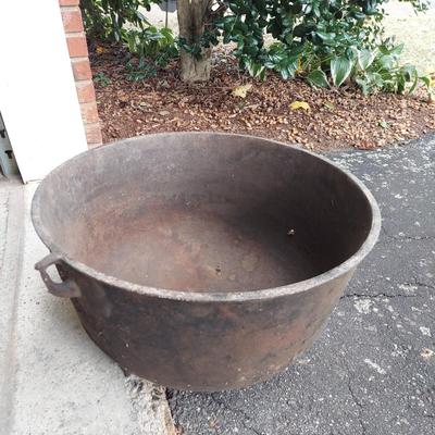 Cast Iron Scalding Pot Cauldron (G-BBL)
