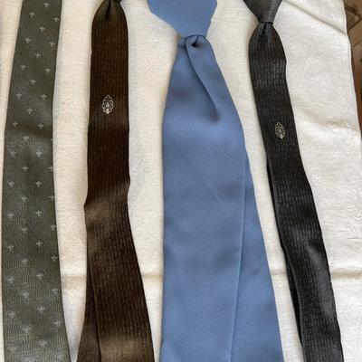 Lot of 9 Mad Men Clip on Ties