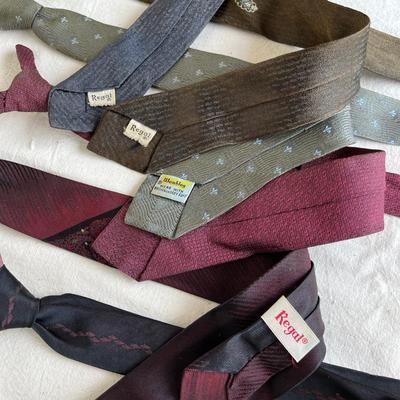 Lot of 9 Mad Men Clip on Ties