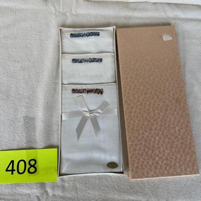 Box of 3 hankies - Sealed