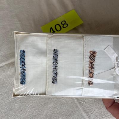 Box of 3 hankies - Sealed