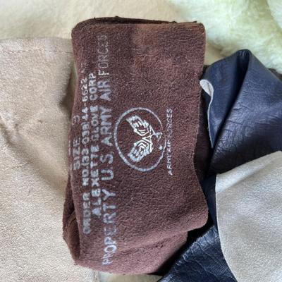 Lot of 7 driving gloves