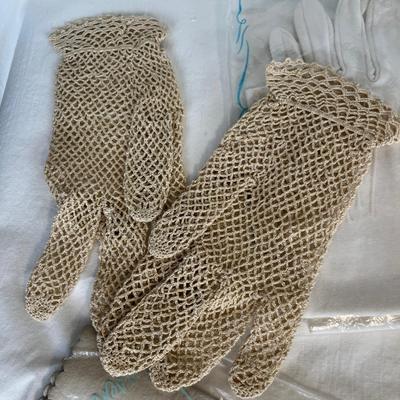 Vintage white evening gloves