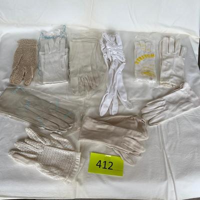 Vintage white evening gloves