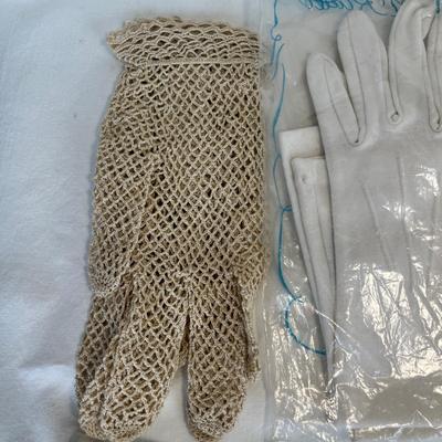 Vintage white evening gloves