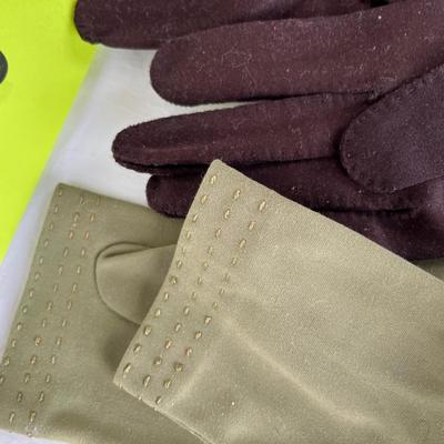 Colored & Fancy evening gloves