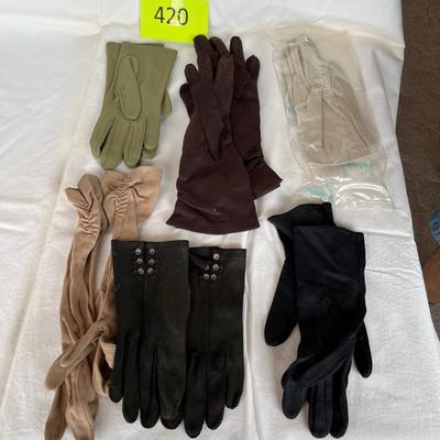 Colored & Fancy evening gloves