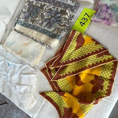 Lot of nature colored scarves