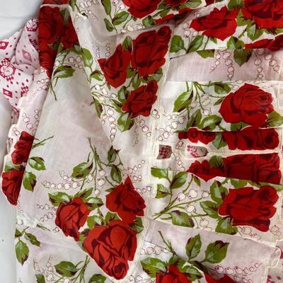 Lot of 3 Aprons